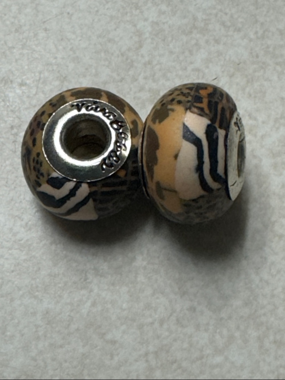 Viva beads animal print